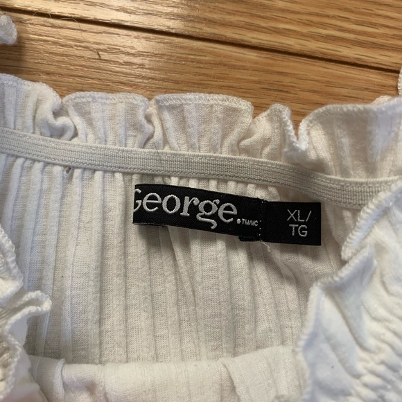 Off the shoulder white top - Picture 2 of 2